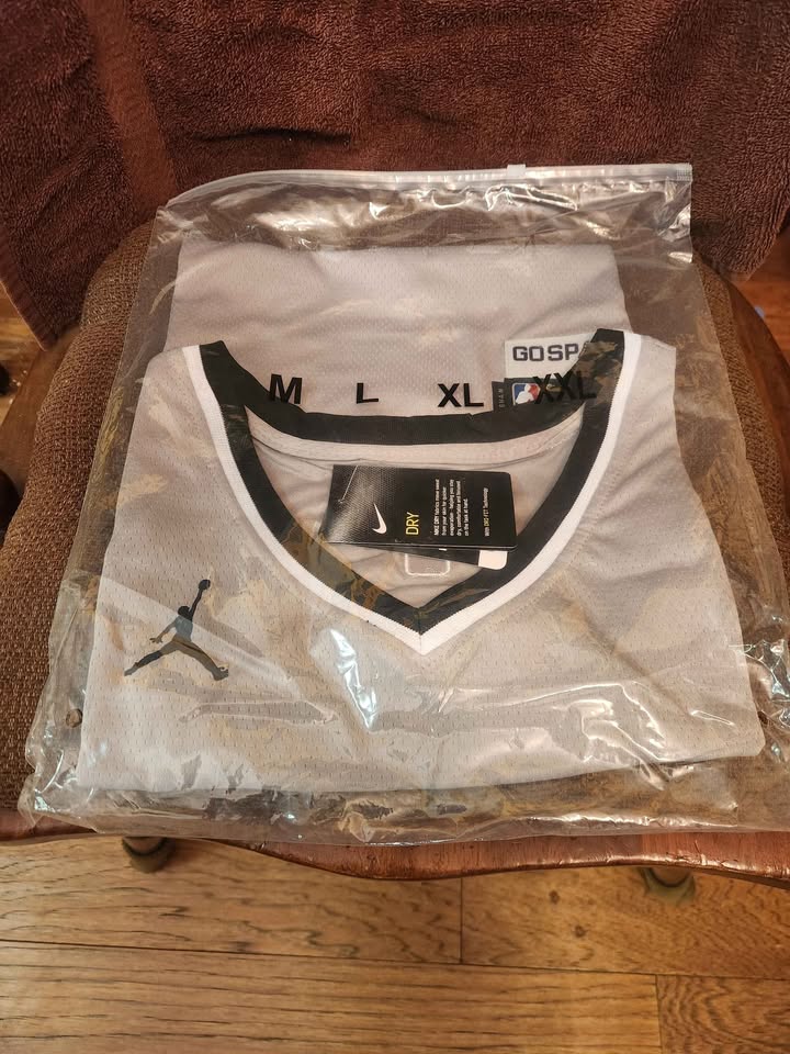 Wembanyama Spurs #1 Jordan Brand Jersey Statement Edition