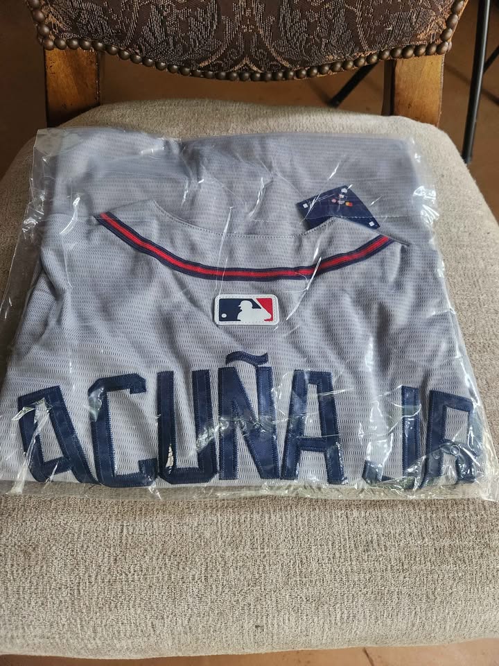 Ronald Acuña Jr.#13 Atlanta Braves Nike Road Limited Jersey